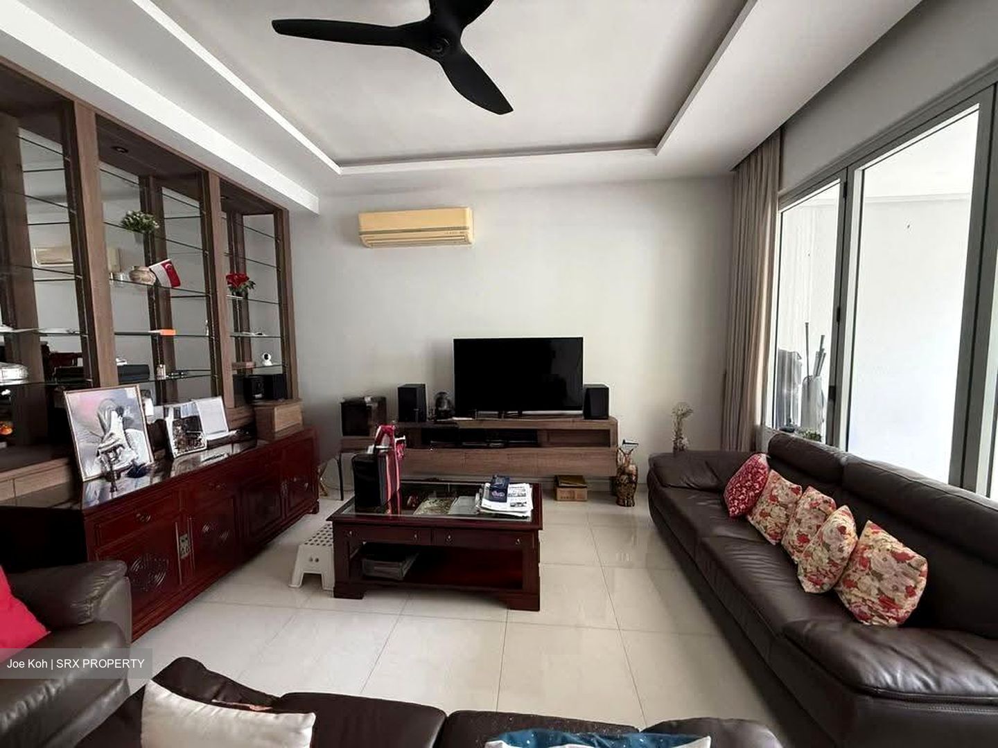 Sea Breeze Terrace (D16), Terrace #610646121